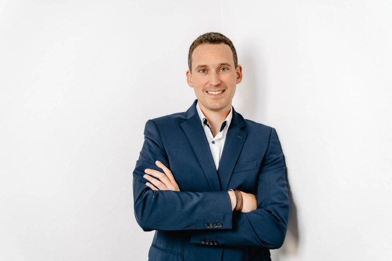 Wehrenberg & Hatesur · Steuerberater Stolzenau · Unternehmensberatung · Philipp Wehrenberg