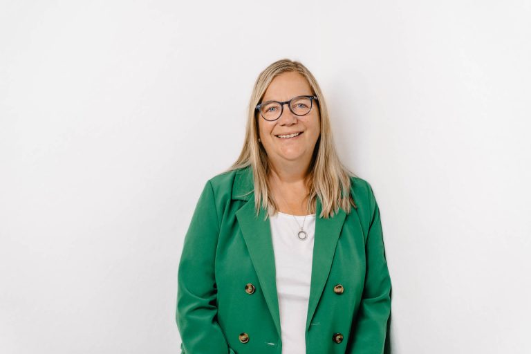 Wehrenberg & Hatesur · Steuerberater Stolzenau · Unternehmensberatung · Sabine Hatesur