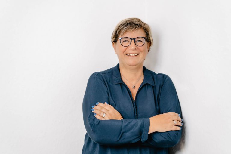 Wehrenberg & Hatesur · Steuerberater Stolzenau · Unternehmensberatung · Anita Leppert